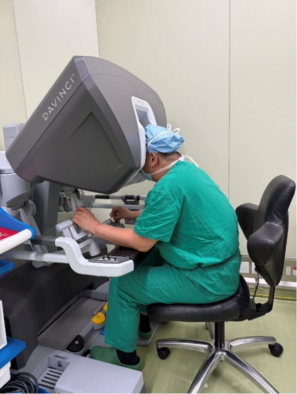 哈医大二院普外科完成